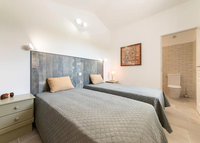 Ferienhaus La Machotte By Interhome Valréas